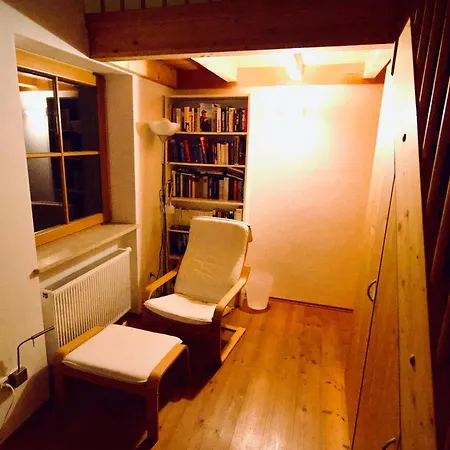 Haus Schwaenli Mit Kachelofen Und Sauna *