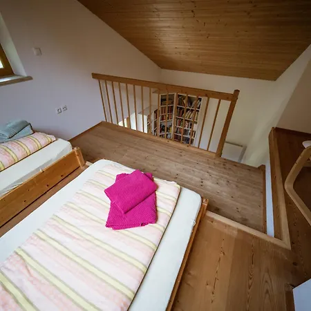 Haus Schwaenli Mit Kachelofen Und Sauna *