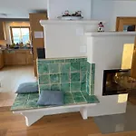 Haus Schwaenli Mit Kachelofen Und Sauna Casa de Férias *