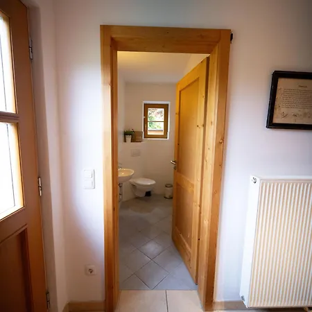 Haus Schwaenli Mit Kachelofen Und Sauna Holiday home *