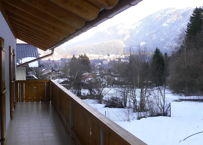 Feriehus Haus Schwaenli Mit Kachelofen Und Sauna