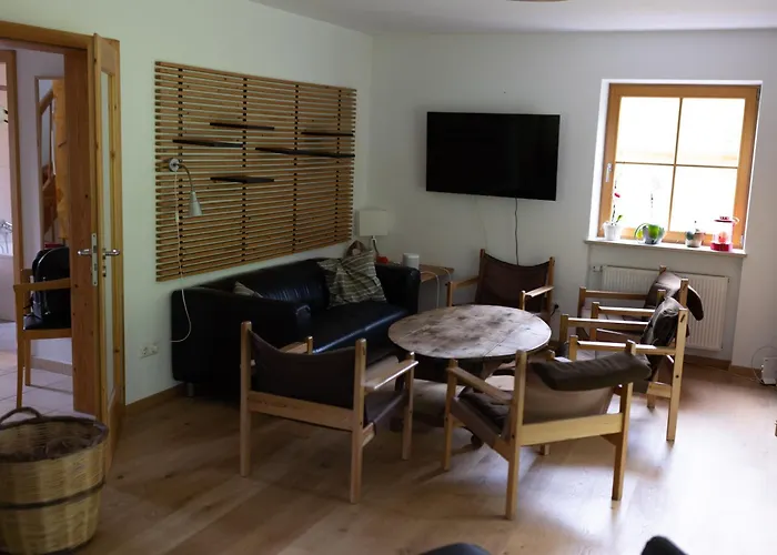 Haus Schwaenli Mit Kachelofen Und Sauna * Oberammergau